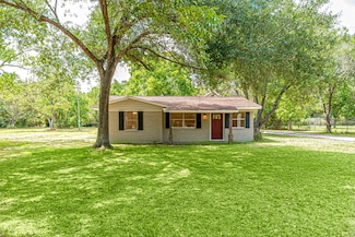11603 Dakar Dr, Houston, TX 77065