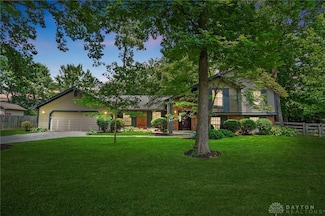2919 Ramblingwood Ln, Dayton, OH 45458