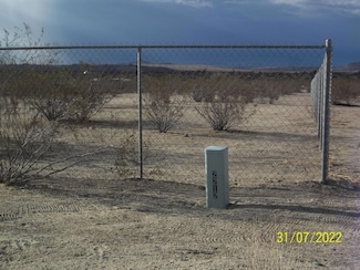 64806 Chollita Rd, Joshua Tree, CA 92252