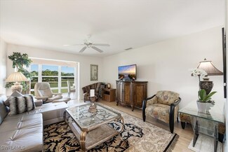 315 Saint Andrews Blvd Unit D37, Naples, FL 34113