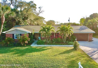 125 S Twin Lakes Rd, Cocoa, FL 32926