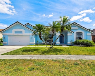 2211 Albion Ave, Orlando, FL 32833