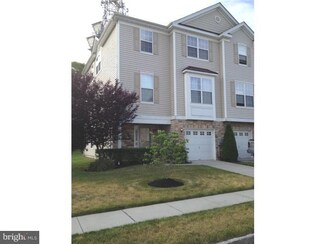 165 Acorn Dr, Mount Royal, NJ 08061