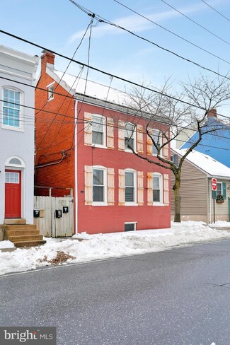 434 W South St, Frederick, MD 21701