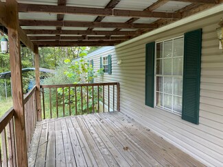 60 Ponderosa Rd, Burnside, KY 42519