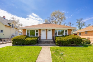 126 S Westmore-Meyers Rd, Lombard, IL 60148