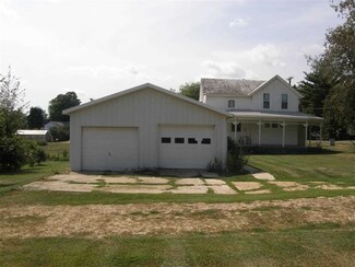 303 E Carnifix St, Davis, IL 61019
