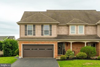 18 Patience Ln, Ephrata, PA 17522