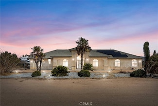 8245 Escondido Ave, Hesperia, CA 92344