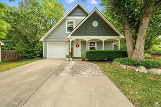 3703 Concord Cir, Manhattan, KS 66503