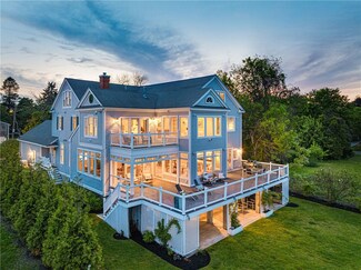 22 Tyler Point Rd, Barrington, RI 02806