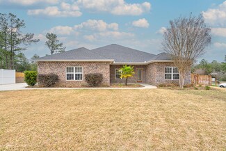 5781 Wayne Rogers Rd, Crestview, FL 32539