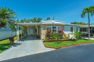 777 Walkerbilt Rd Unit 34, Naples, FL 34110