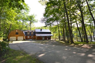 20 Spring Cove Ln, Gardiner, ME 04345