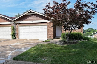 548 Woodhill Estates Dr, Ellisville, MO 63021