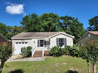 1912 10th St, Pascagoula, MS 39567