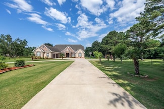 100 Marshas Vineyard, Hampton, GA 30228
