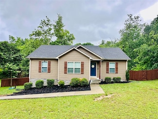 116 Christian Dr, Scottsville, KY 42164