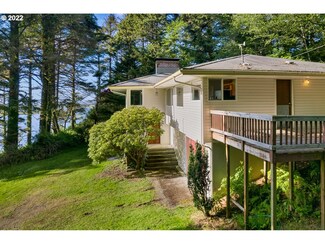 6770 Bayocean Rd NW, Tillamook, OR 97141
