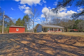 159 N Market St, Dover, AR 72837