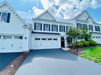 2103 Croghan Dr, Carnegie, PA 15106