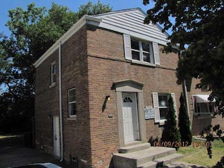 2140 E 97th Place, Chicago, IL 60617