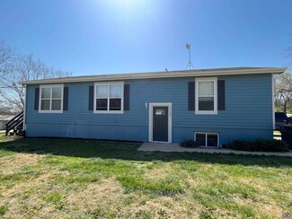 21547 Valley Brook Ln, Overbrook, KS 66524