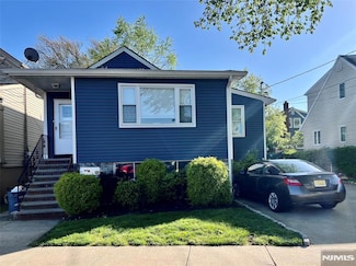 260 Maple Ave Unit 1, Wallington, NJ 07057