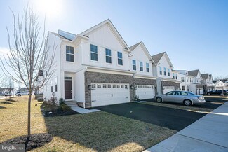 216 Wynstone Ct, Colmar, PA 18915