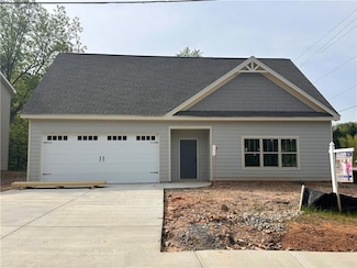 4755 Fowler St, Acworth, GA 30101