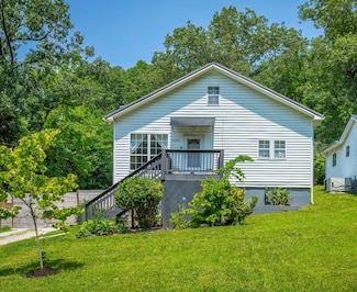 2583 Highpoint Dr, Chattanooga, TN 37415
