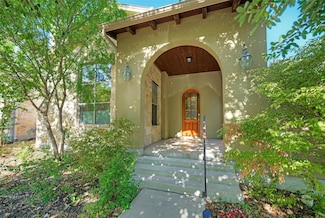 4005 Camacho St, Austin, TX 78723