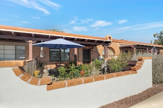 522 S Paseo Madera Unit B, Green Valley, AZ 85614