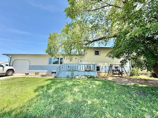 1021 N 4th St, Lincoln, KS 67455