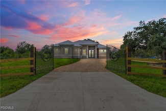 7861 8th Terrace, Fort Denaud, FL 33935