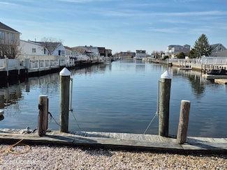 3172 Peddie St, Toms River, NJ 08753