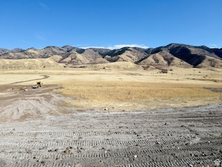 55 1100 E Unit 210, Hyde Park, UT 84318