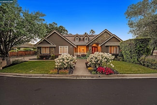 10 Woodside Dr, Danville, CA 94506