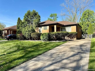 21911 Kenosha St, Oak Park, MI 48237
