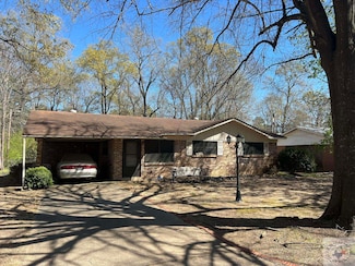3514 Forestwood St, Texarkana, AR 71854