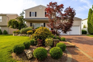 2741 Belle Rd, Bellmore, NY 11710