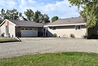 1905 Mull St, Fort Pierre, SD 57532