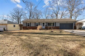 8808 Glenwood Ave, Kansas City, MO 64138