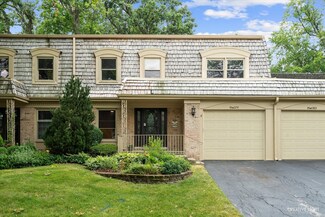 19W079 Avenue Barbizon Unit 2, Oak Brook, IL 60523