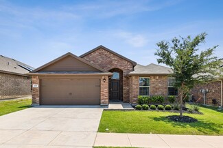 509 Houndstooth Dr, Fort Worth, TX 76131