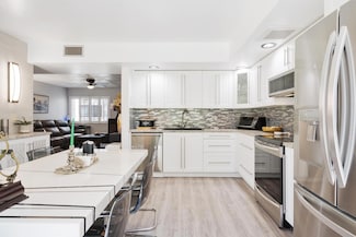 5220 Las Verdes Cir Unit 1180, Delray Beach, FL 33484