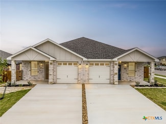 5101 Rose Petal Ct, Killeen, TX 76543