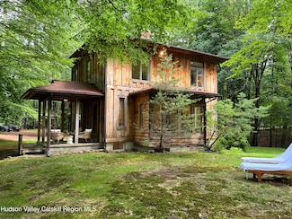 45 Rose Ln, Bearsville, NY 12409