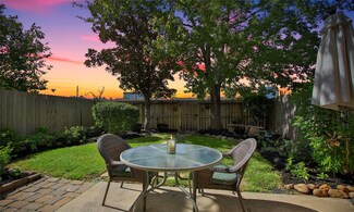 7615 S Linpar Ct, Houston, TX 77040