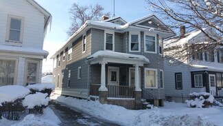 412 E Liberty St, Joliet, IL 60432